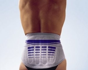 חגורת גב לומבולוק ®LumboLoc מבית Bauerfeind