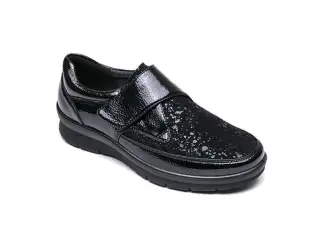 נעלי  נשים עם סקוצ'ים  שחור EXTRA WIDE גרונוולד G-Comfort