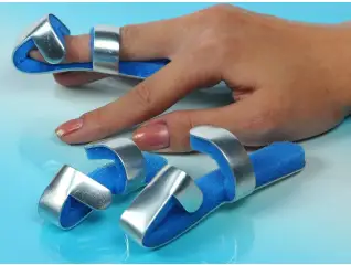 מקבע אצבע בייסבול Baseball Finger Splint