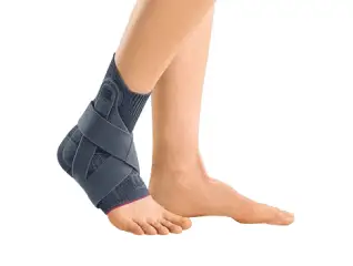 תומך קרסול אלסטי לבמד אקטיב מLevamed Active מבית חברת מדי Medi 